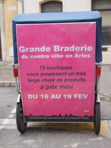 grande braderie sur Arles