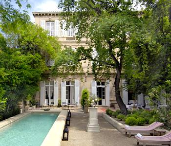 You are currently viewing Hôtel cinq étoiles à Arles:l’Hôtel Particulier