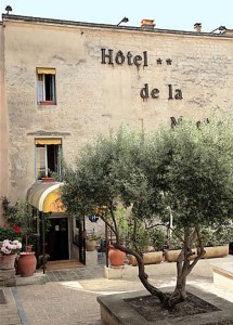 Hôtel de la Muette à Arles