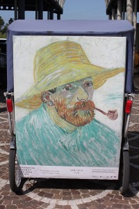 Lire la suite à propos de l’article Autoportrait à la pipe et au chapeau de paille de Van Gogh, à découvrir à la Fondation Vincent Van Gogh d’Arles