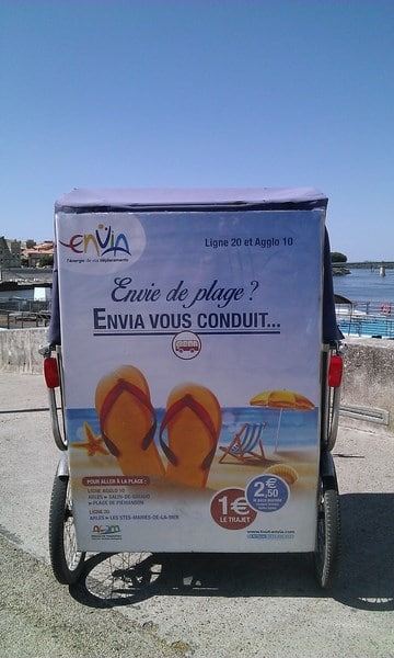 You are currently viewing Envia propose des bus à 1 euro pour se rendre aux Saintes maries de la mer ou au Salin de giraud